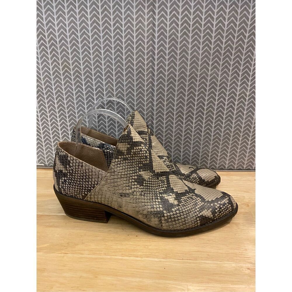✅Lucky Brand Fausst Ankle Bootie snake print
